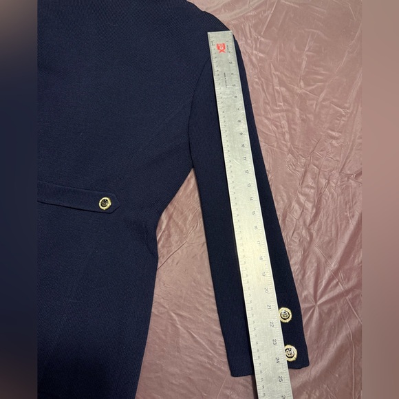 RARE St John Navy Sweater Gold Button Blazer Size 10/Large MSRP $1595 - Picture 14 of 14